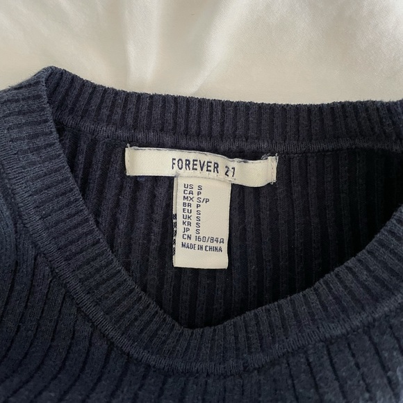 Forever 21 Ribbed Sweater - Picture 3 of 3
